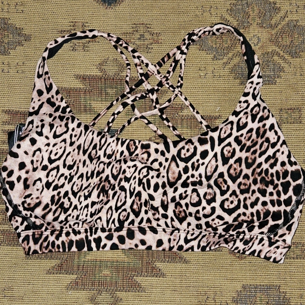 Victoria's Secret Essential Strappy Sports Bra